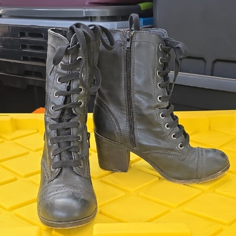 Rock & Candy Olive Lace-Up Boots